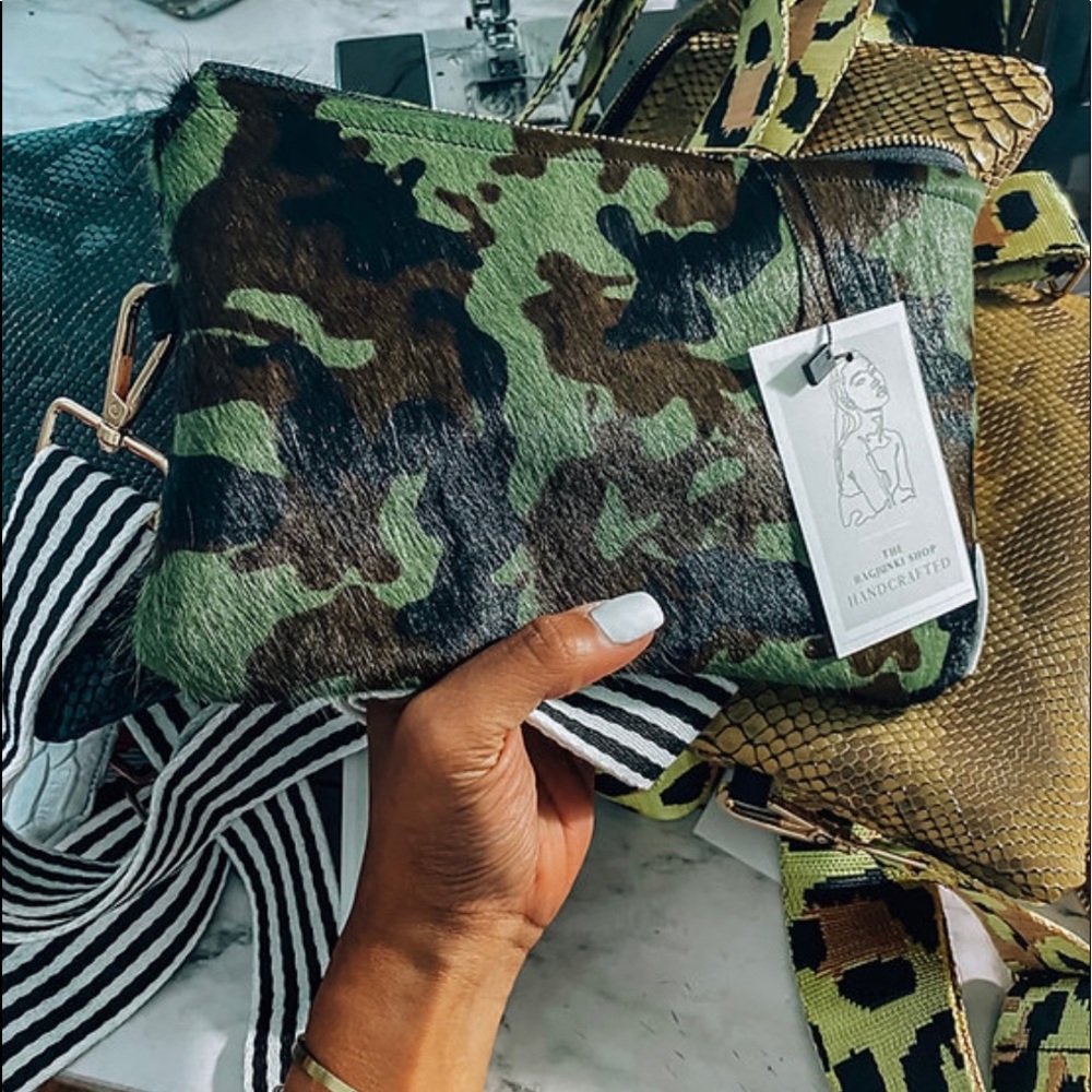 theBAGJUNKIshop Cameo Leather Pouchette